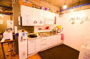 Kimchee Sinchon Guesthouse Seoul 2*,  South Korea